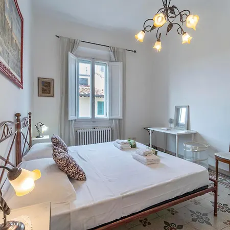 Unyca - Spacious 2 Bedroom In *