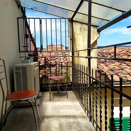 Unyca - Classic Florentine Atmosphere * Floransa